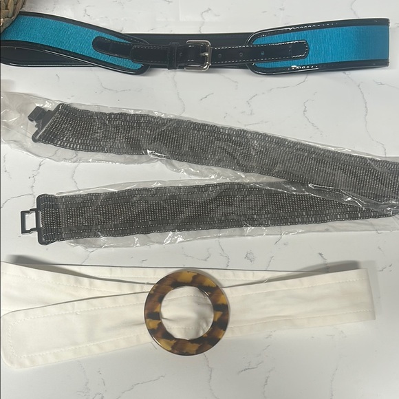 3 Belts. Sold as a set ! - Picture 1 of 11